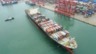 China&#039;s foreign trade maintains growth momentum in first 10 months